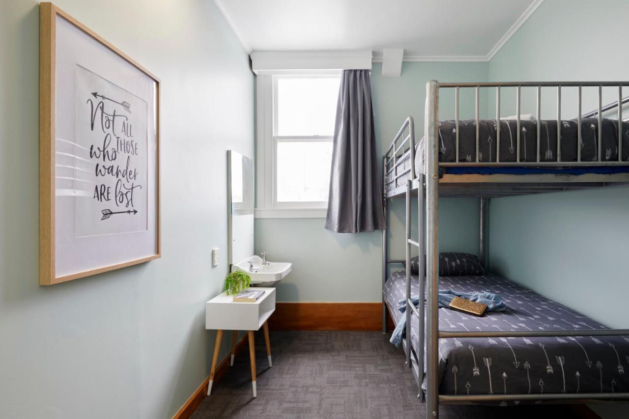 Wanderlust Nz Hostel Tauranga Buitenkant foto