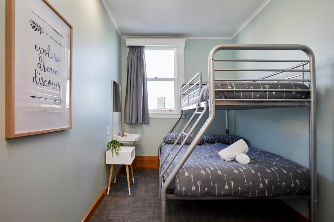 Wanderlust Nz Hostel Tauranga Buitenkant foto