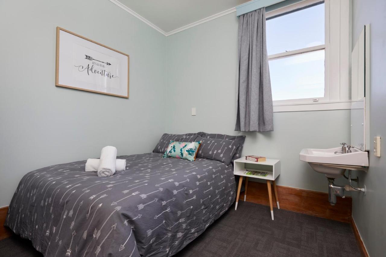 Wanderlust Nz Hostel Tauranga Buitenkant foto